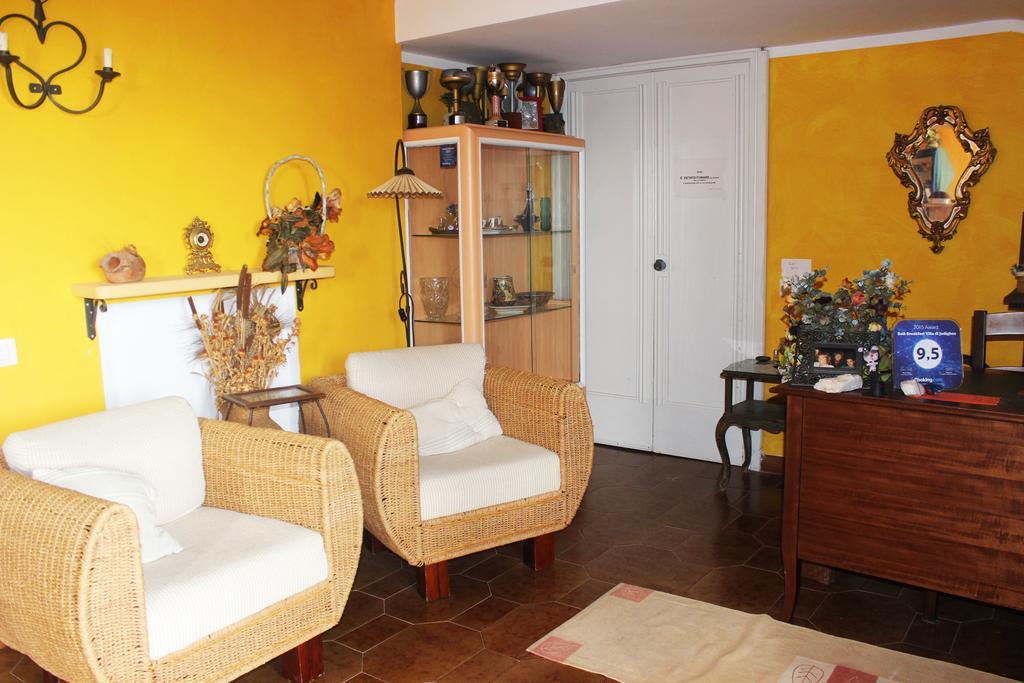 צ'רבטרי Guest House Villa Di Judighes מראה חיצוני תמונה